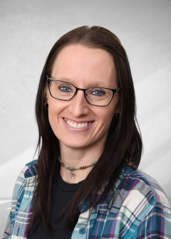 Mary Hruby headshot