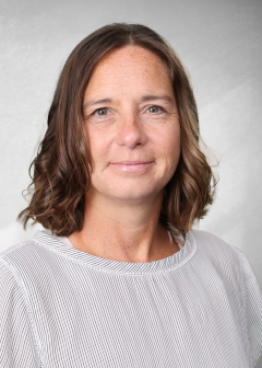 Jennifer Lundblad headshot