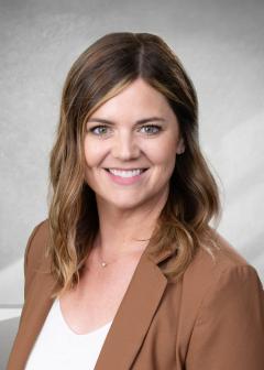 Bethany Mauch headshot