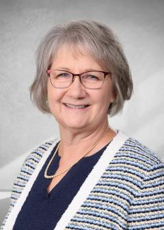 Carla Swenson headshot