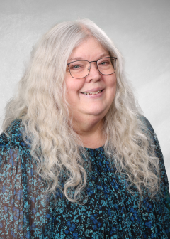 Suzanne Tolbert headshot