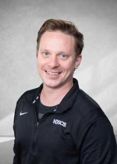 AJ Groebner headshot